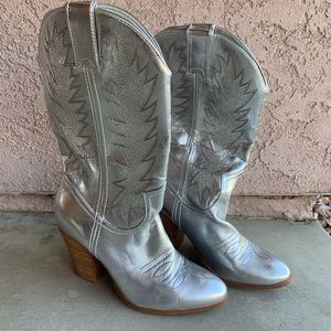 Cowgirl boots - Miranda Lambert brand
